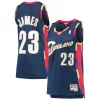 Magnifico Incantevole LeBron James Cleveland Cavaliers Women's Hardwood Classics Swingman Jersey Navy