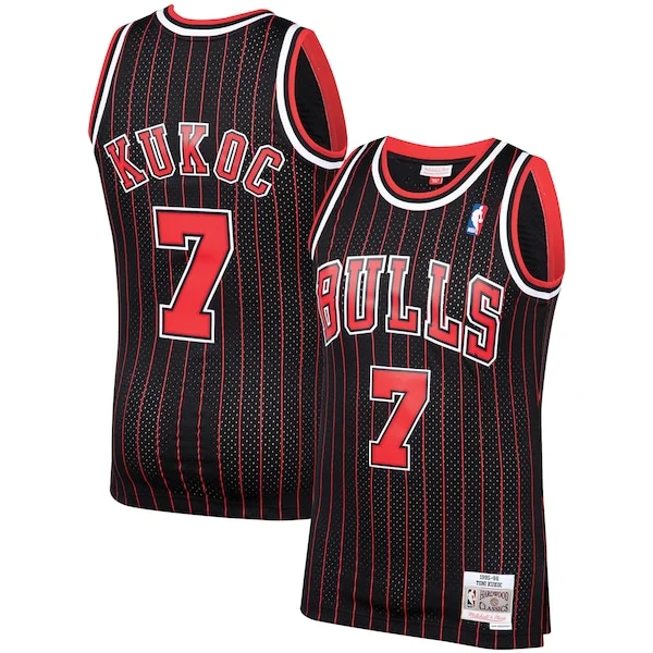 Robusto Lussuoso Carino Toni Kukoc Chicago Bulls 1995/96 Hardwood Classics Swingman Jersey Black